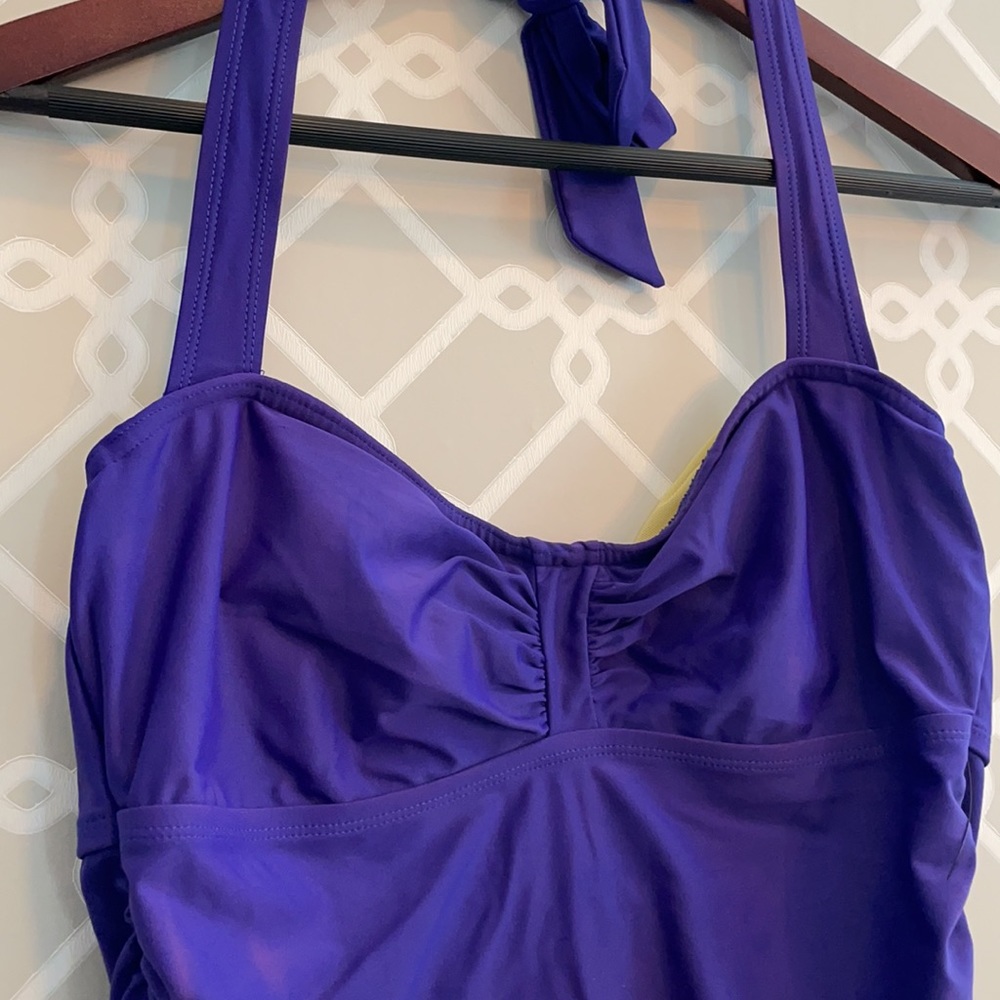 Athleta Purple Halter Tankini Top size 38 B/C GUC